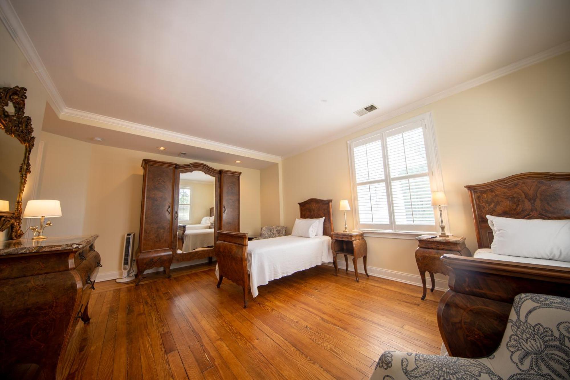 The Edenton Collection-The Granville Queen Inn חדר תמונה
